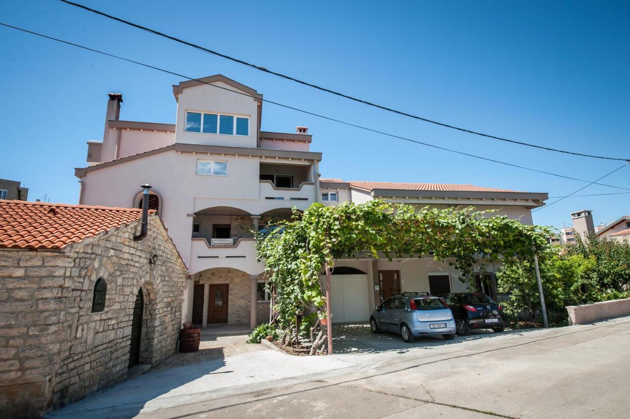 Studio Apartment Martin Zadar Exterior photo